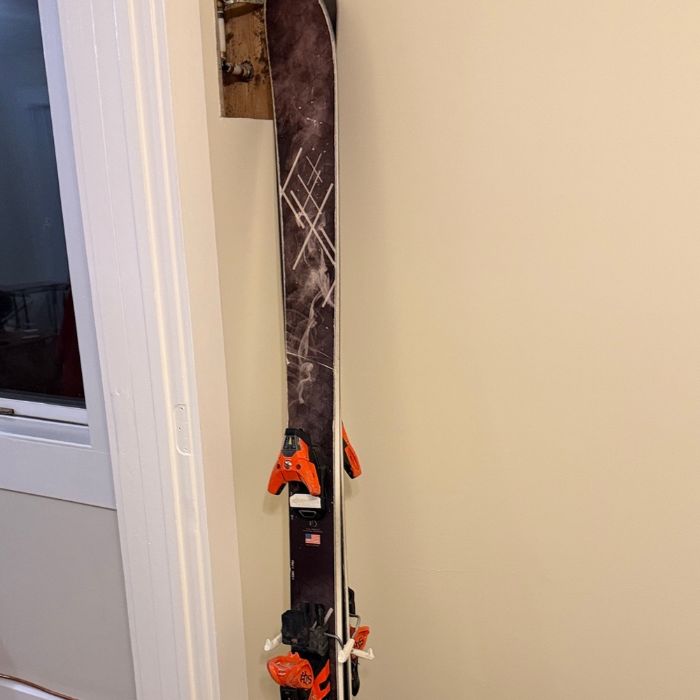 All mountain high society skis with Salomon sth13 bindings